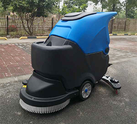 <b>導致洗地機工作效率變差的因素有哪些？</b>